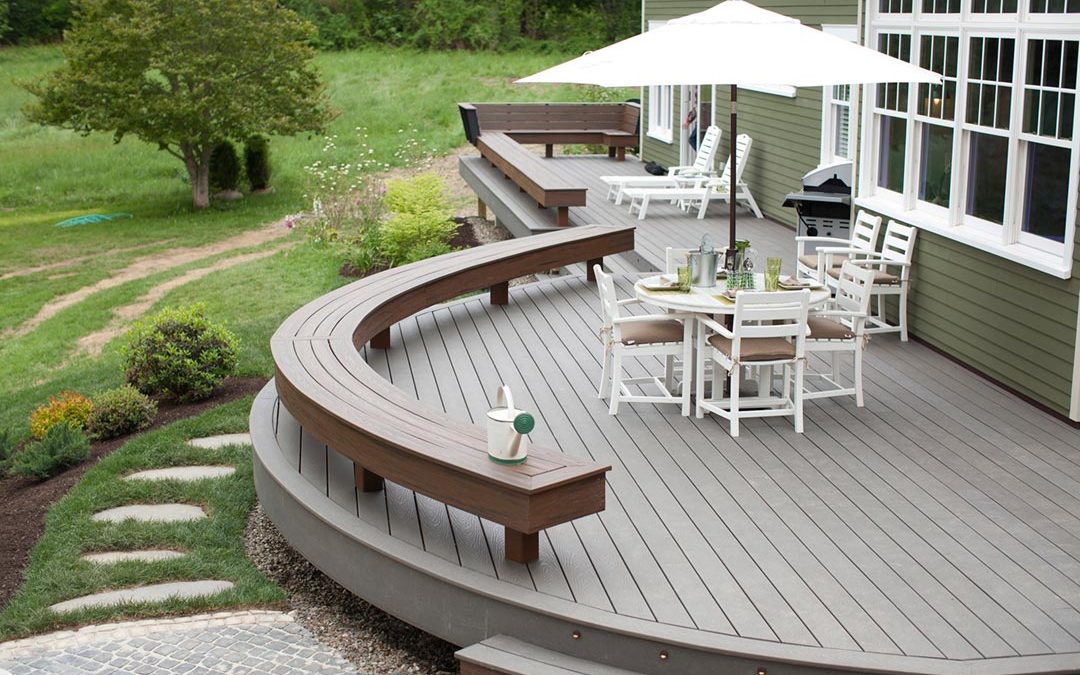 6 Benefits of Building a garden deck in the UK